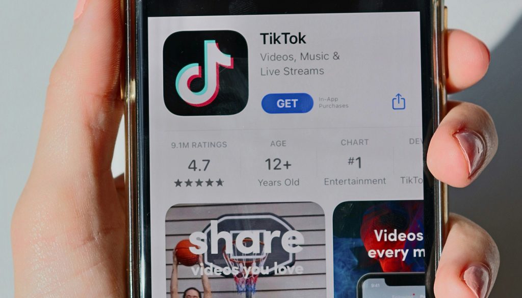 découvrez comment identifier si vous êtes victime d'un shadow ban sur tiktok et apprenez les meilleures astuces pour lever cette restriction et optimiser votre visibilité.