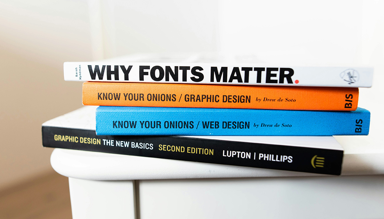 découvrez les différences entre les polices sans serif et serif, leurs usages idéaux, et leur impact sur la lisibilité pour améliorer vos choix typographiques.