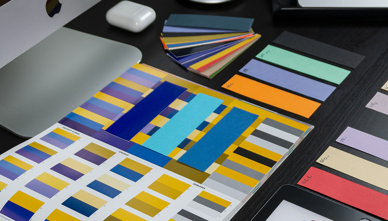 découvrez les coûts à prévoir pour créer une identité visuelle complète et professionnelle, et apprenez comment investir efficacement dans votre image de marque.