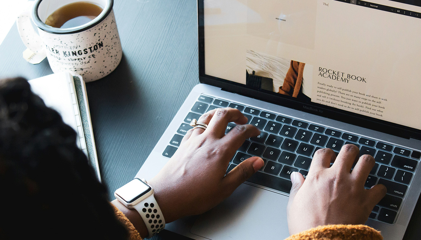 découvrez notre comparatif détaillé entre squarespace et wordpress pour choisir la solution idéale pour créer votre site web facilement et efficacement.