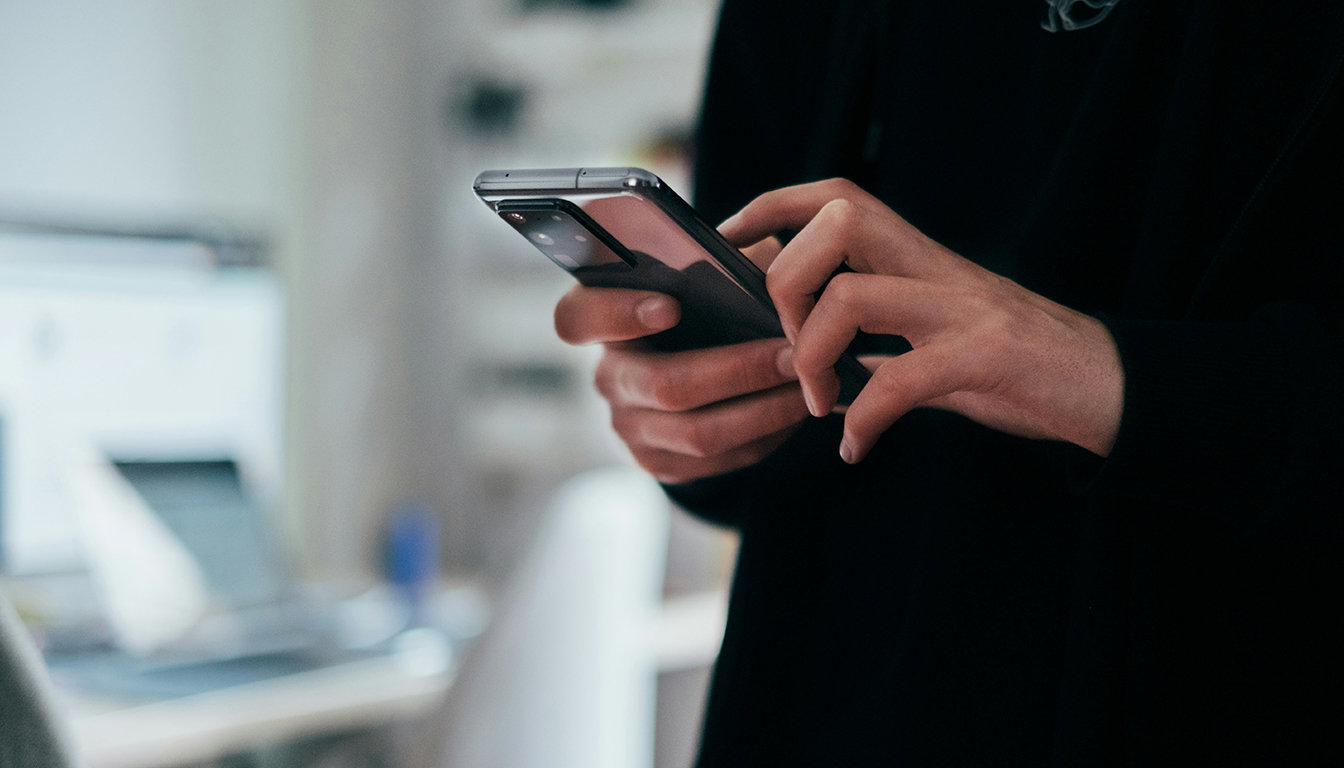 Accéder à votre Bbox Mail — écran de connexion email avec mot de passe