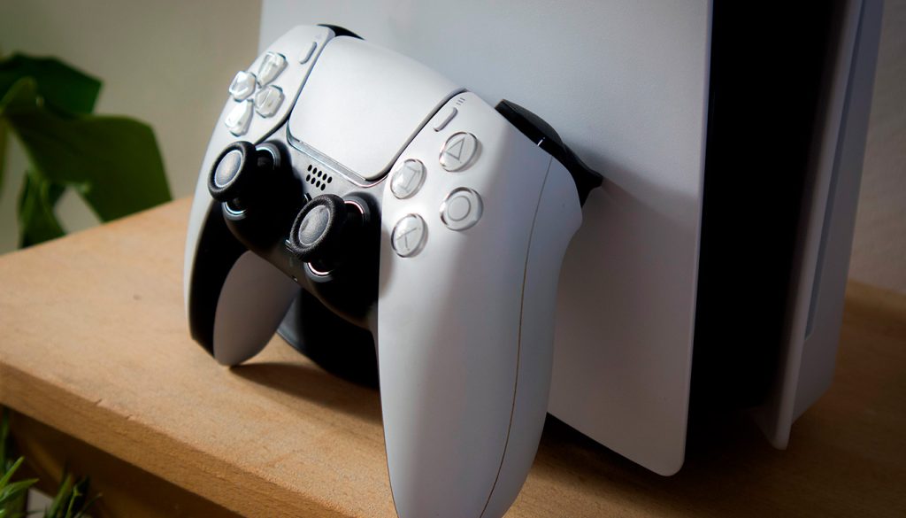 PlayStation 6 : ce que Sony a réellement indiqué sur la date de sortie et le prix — configuration de jeu avec PlayStation 6