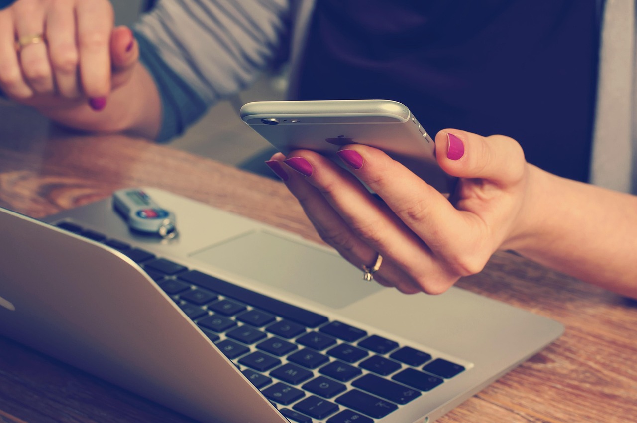 Découvrez des stratégies efficaces pour attirer et fidéliser des clients dans votre cabinet d'expertise comptable. Conseils pratiques pour développer votre portefeuille client.