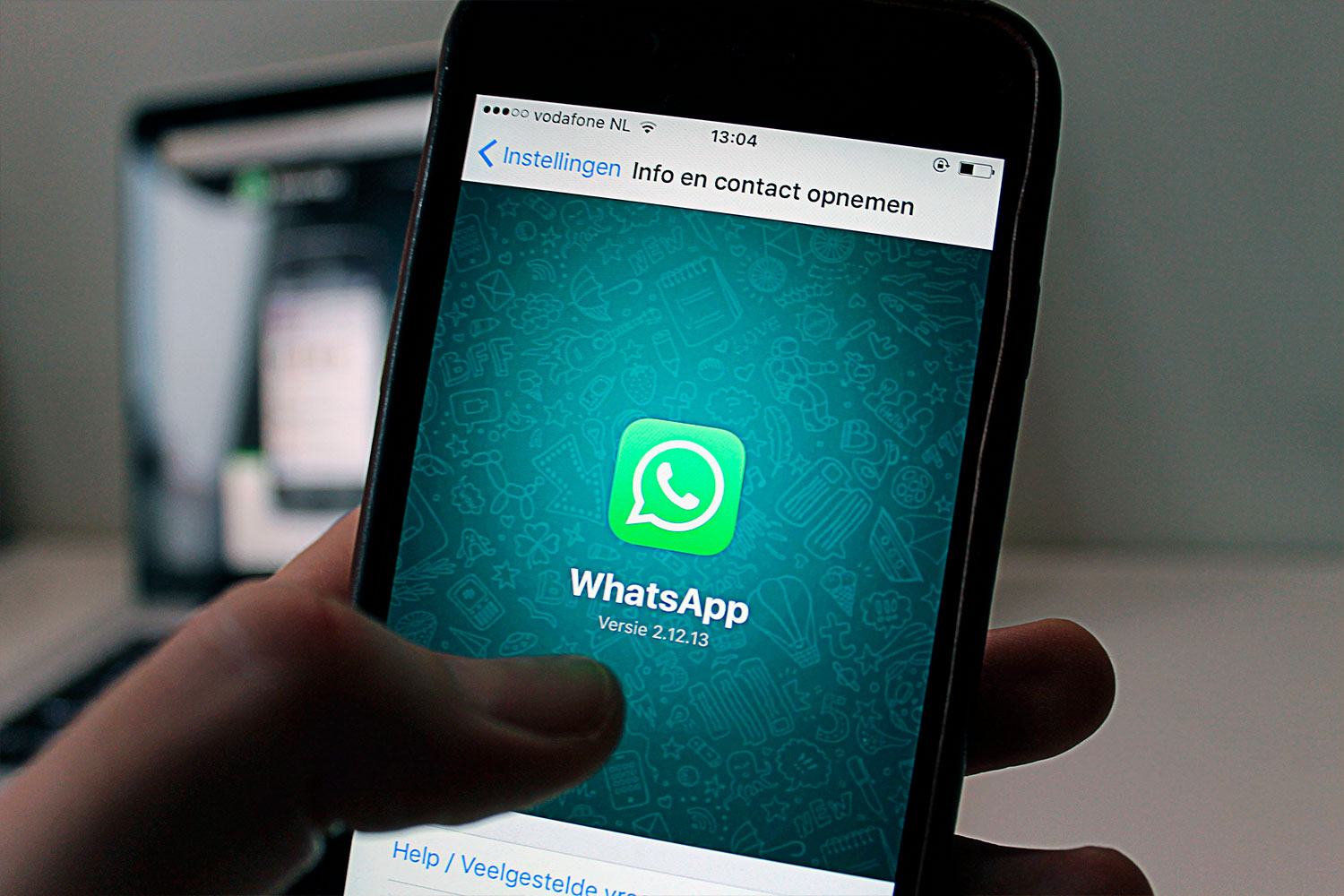 découvrez à quels gafam appartiennent instagram, whatsapp et linkedin, et quel géant du numérique se cache derrière chaque réseau social.