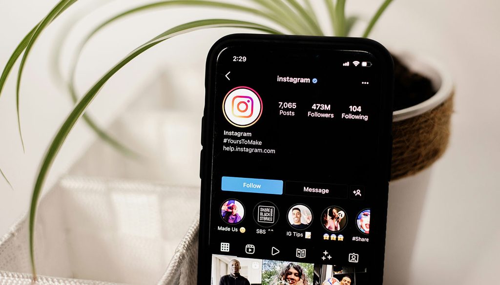 Choisir une phrase de bio Instagram qui te ressemble — citations stylées pour bio Instagram