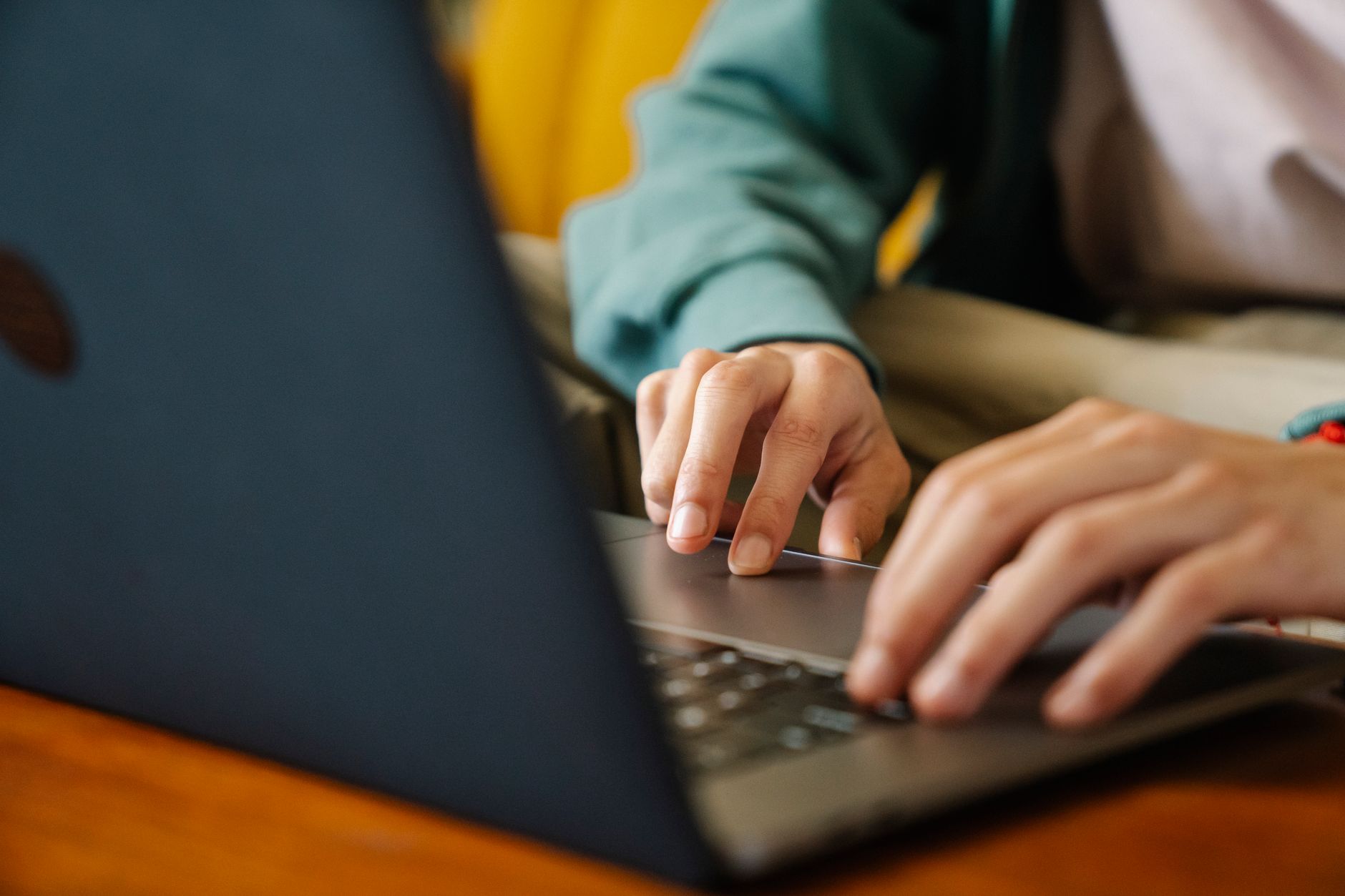 Impossible de répondre à un — personne répondant à des avis en ligne