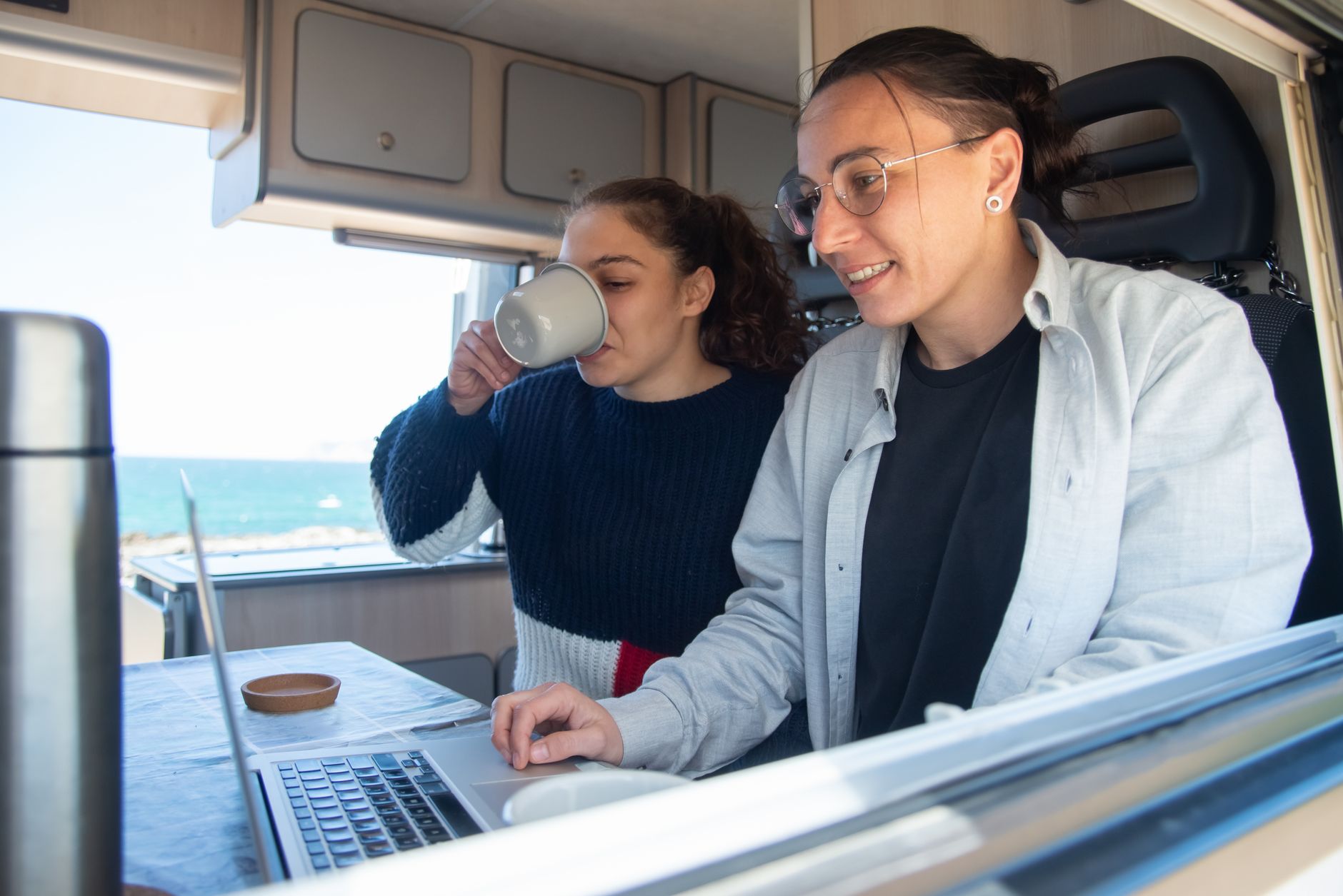 4G en camping-car : commencer par le partage de connexion — installation connexion internet camping-car